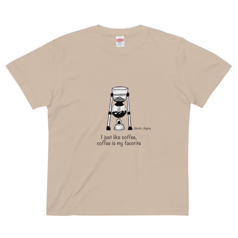 Coffee is my Favorite Tシャツ